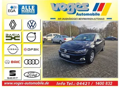 Gebraucht VW Polo 80 PS (58 kW) 2020 Deep black perleffekt (metallic) Kleinwagen