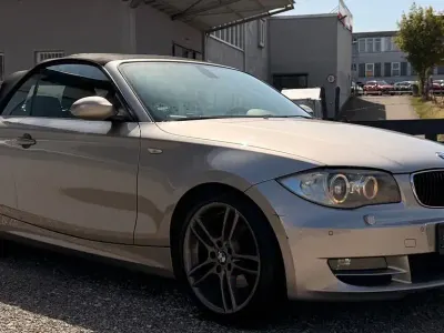 Gebraucht BMW 120 Cabriolet M Sport 170 PS (125 kW) 2008 Silber Cabrio