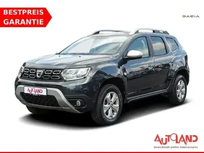 Gebraucht Dacia Duster Comfort 114 PS (83 kW) 2019 Grau SUV