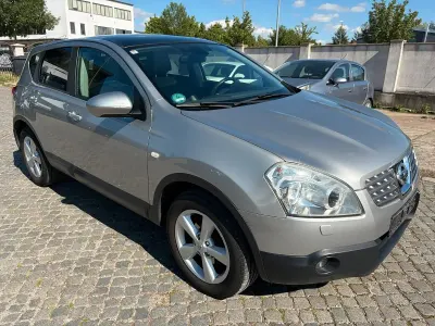 Gebraucht Nissan Qashqai Tekna 150 PS (110 kW) 2009 Grau SUV