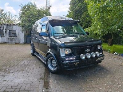 Schwarz Gebraucht 1989 Chevrolet Astro Van / Kleinbus | 2.500 €