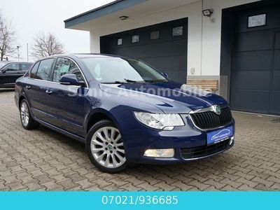 gebraucht Skoda Superb 2.0 TDI Exclusive DSG LEDER+NAVI+StHzg+AHK+ALU+PDC