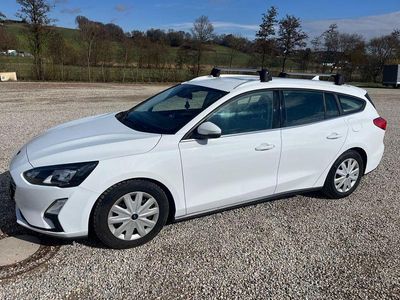 Usata Ford Focus Cool & Connect 95 CV (69 kW) 2020 Bianco Berlina