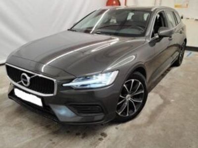 gebraucht Volvo V60 D3 Momentum LED/NAVI/SHZ/AHK/KAMERA/VIRTUAL