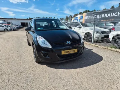 Second-hand Hyundai i20 Comfort 77 CP (56 kW) 2009 Negru Hatchback