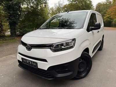 Gebraucht Toyota Proace City City 75 PS (55 kW) 2021 Weiß Van / Kleinbus