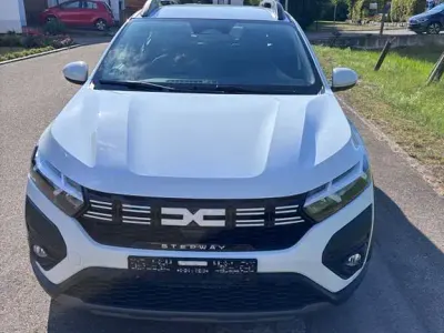 Gebraucht Dacia Sandero Expression 91 PS (66 kW) 2024 Weiß Limousine