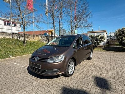 Gebraucht VW Sharan Match 140 PS (102 kW) 2014 Braun Van / Kleinbus