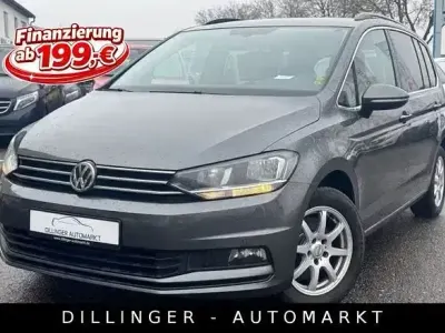Gebraucht VW Touran Comfortline 116 PS (85 kW) 2018 Grau Van / Kleinbus