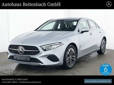 Gebraucht Mercedes A200 150 PS (110 kW) 2024 Lack hightechsilber Limousine