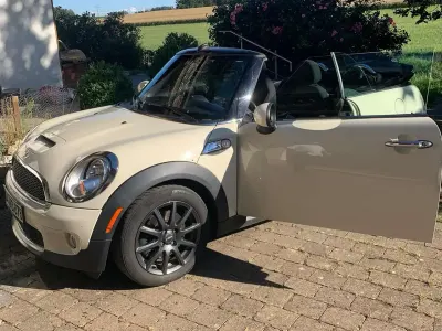 Gebraucht Mini Cooper S Cabriolet 174 PS (127 kW) 2010 Weiß Cabrio