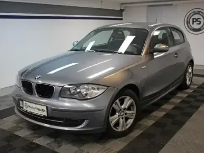 Gebraucht BMW 118 143 PS (105 kW) 2010 Grau Kleinwagen