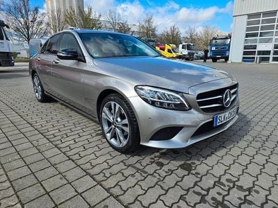 Gebraucht Mercedes C200 Avantgarde 184 PS (135 kW) 2019 Silber Limousine