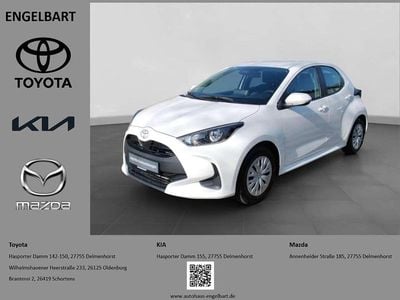Gebraucht Toyota Yaris Hybrid Business Edition 116 PS (85 kW) 2024 Pure) white ii (weiss Kleinwagen