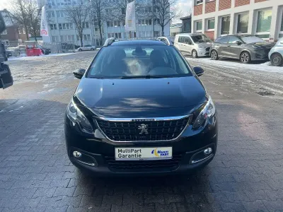 Gebraucht Peugeot 2008 Active 82 PS (60 kW) 2018 SUV