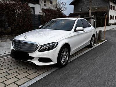 Gebraucht Mercedes C400 Avantgarde 333 PS (244 kW) 2015 Weiß Limousine