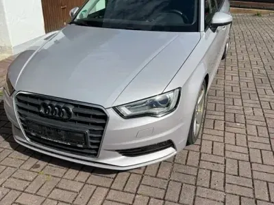 Gebraucht Audi A3 Ambition 150 PS (110 kW) 2014 Grau Limousine