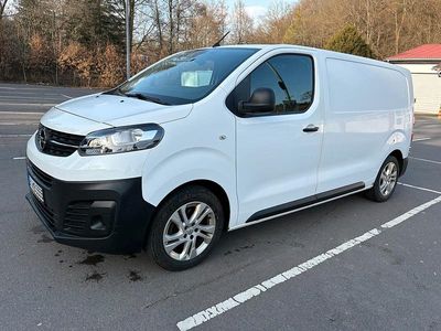 Gebraucht Opel Vivaro 120 PS (88 kW) 2020 Weiß Van / Kleinbus