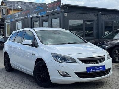 Gebraucht Opel Astra 140 PS (102 kW) 2012 Weiß Kombi