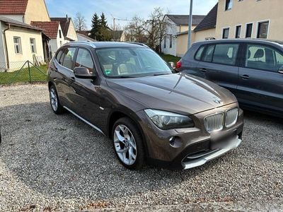 Gebraucht BMW X1 Sport Line 204 PS (150 kW) 2011 Braun SUV