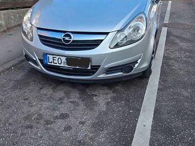 Silber Gebraucht 2010 Opel Corsa Edition Limousine | 2.250 € (Guter Preis)