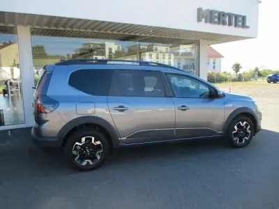 Nuova Dacia Jogger Journey 122 CV (89 kW) 2026 Grigio Monovolume