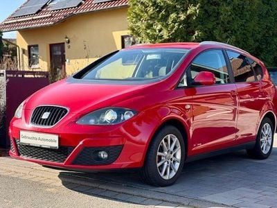 Gebraucht Seat Altea XL Stylance 140 PS (102 kW) 2012 Rot Van / Kleinbus