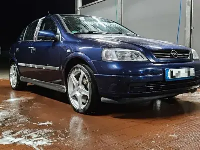 Gebraucht Opel Astra Edition 101 PS (74 kW) 1999 Blau Limousine