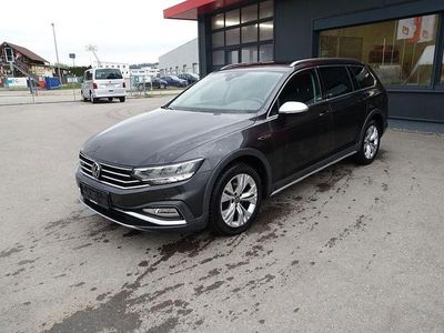 Gebraucht VW Passat Alltrack 200 PS (147 kW) 2022 Grau Kombi
