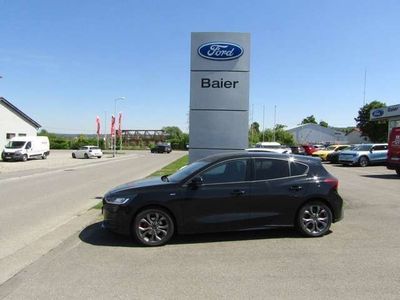 Gebraucht Ford Focus ST-Line 125 PS (91 kW) 2022 Obsidianschwarz metallic Kleinwagen