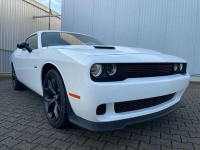 gebraucht Dodge Challenger 5,7 Aut Navi Kamera Leder 20 Zoll