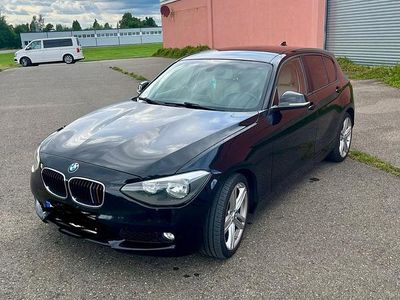 Schwarz Gebraucht 2013 BMW 116 Comfort Edition Kleinwagen | 6.400 € (Fairer Preis)
