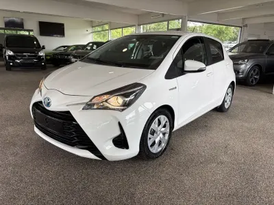 Gebraucht Toyota Yaris Hybrid 2017 Weiß Van