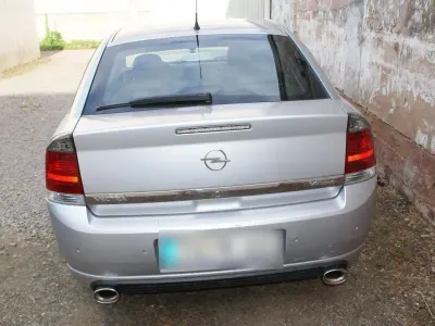 Gebraucht Opel Vectra 250 PS (183 kW) 2008 Silber Limousine