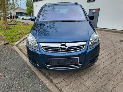 Gebraucht Opel Zafira 125 PS (91 kW) 2011 Blau Van / Kleinbus