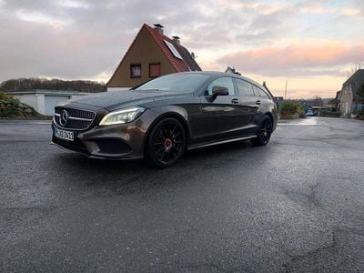 Gebraucht Mercedes CLS400 333 PS (244 kW) 2017 Braun Kombi