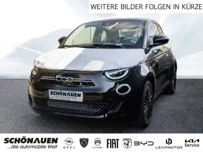 Neu Fiat 500e La Prima 86 kW (118 PS) 2026 Schwarz Limousine