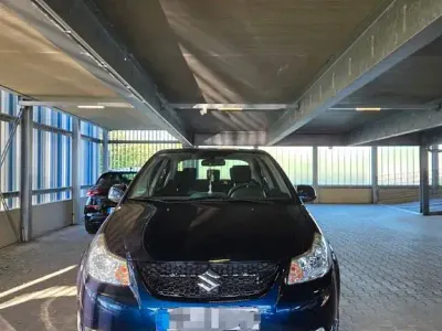 Gebraucht Suzuki SX4 107 PS (78 kW) 2008 Blau Limousine