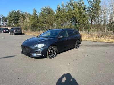 Gebraucht Ford Focus ST-Line 150 PS (110 kW) 2020 Schwarz Limousine
