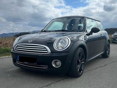 Gebraucht Mini ONE 98 PS (72 kW) 2010 Schwarz Kleinwagen