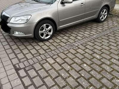 Gebraucht Skoda Octavia GreenLine 105 PS (77 kW) 2011 Kombi