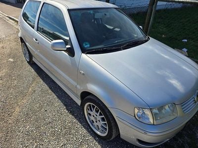Gebraucht VW Polo 75 PS (55 kW) 2000 Silber Kleinwagen