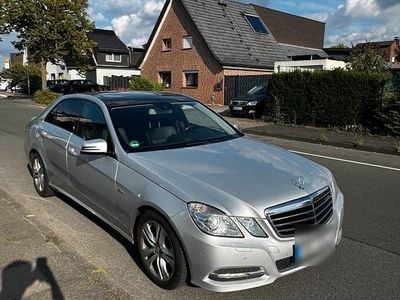 Mercedes E300