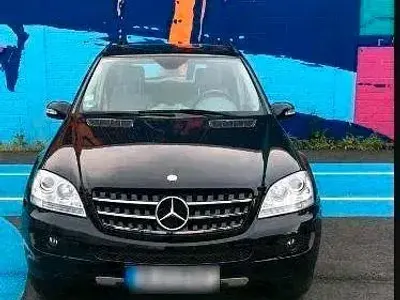 Brugt Mercedes ML350 272 HK (200 kW) 2007 Sort SUV