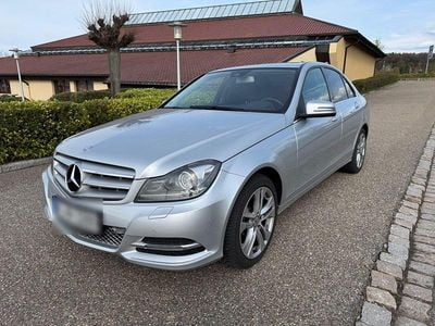Gebraucht Mercedes C200 Avantgarde 184 PS (135 kW) 2013 Silber Limousine
