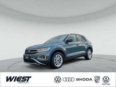 Gebraucht VW T-Roc Style 150 PS (110 kW) 2023 Blau SUV