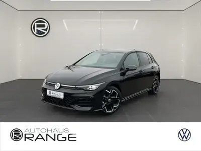 Neu VW Golf VIII R-line 150 PS (110 kW) 2026 Rot Limousine