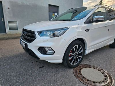 gebraucht Ford Kuga 4×4 Antrieb