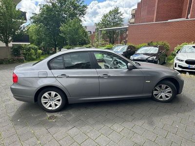 gebraucht BMW 320 d 2011