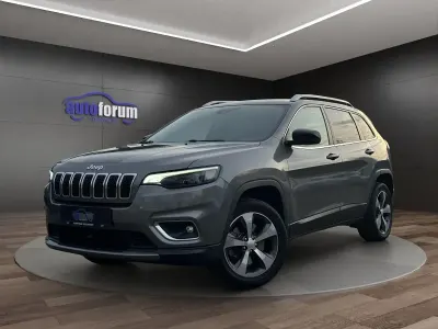 Käytetty Jeep Cherokee Limited 200 HP (147 kW) 2019 Harmaa Katumaasturi